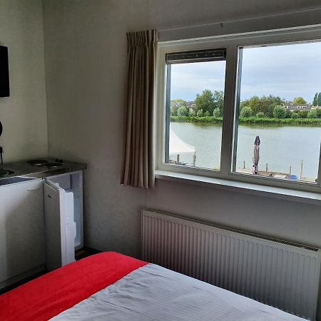 Hotel Restaurant Lakeside Uithoorn Zewnętrze zdjęcie