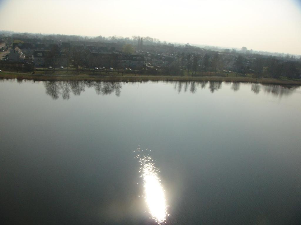 Hotel Restaurant Lakeside Uithoorn Zewnętrze zdjęcie